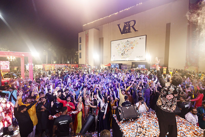 Glam Garba x Mirchi Rock & Dhol - (3rd October to 12th October 2024)